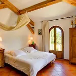 La Ferme Rose-hôtel De Charme 3*