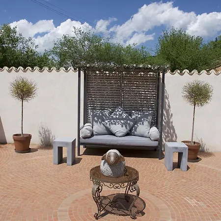Otel La Ferme Rose-hotel De Charme