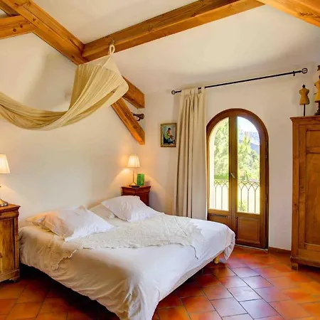 La Ferme Rose-hotel De Charme 3*